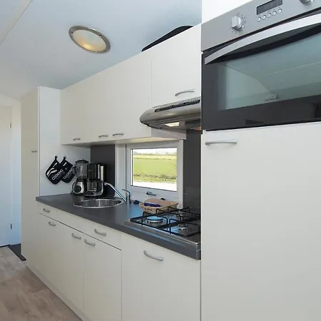 Haus 4 - #15006 * Surendorf